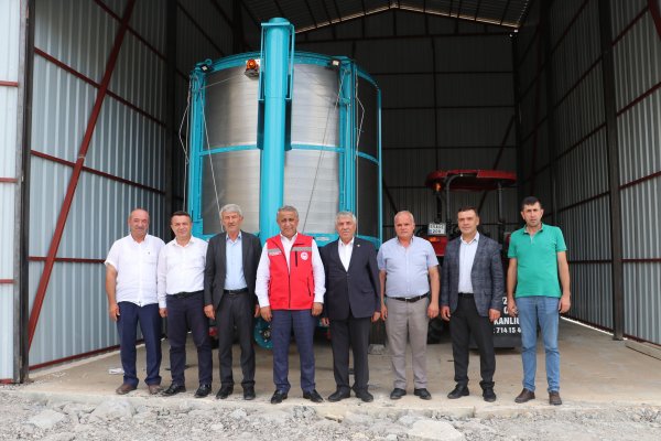 aa-20230810-31891094-31891093-havzada-kurulan-danelik-misir-kurutma-tesisi-incelendi.jpg