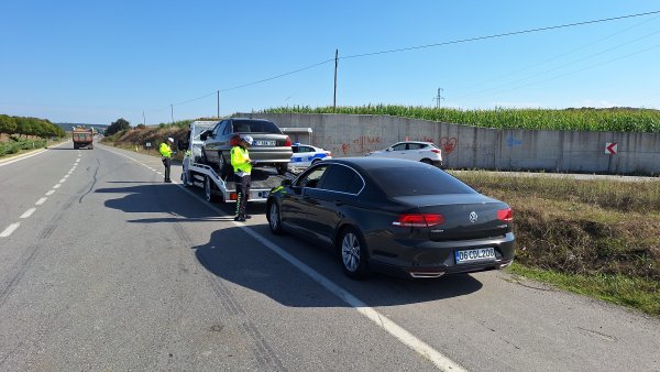 aa-20231017-32428221-32428216-samsunda-trafik-ekipleri-denetimleri-yapti.jpg
