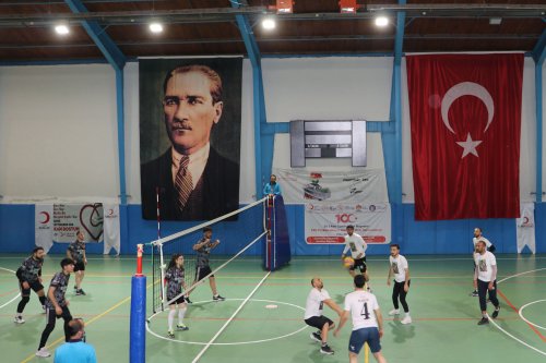 aa-20231104-32644337-32644335-havzada-29-ekim-cumhuriyet-bayrami-voleybol-halk-turnuvasi-sona-erdi.jpg