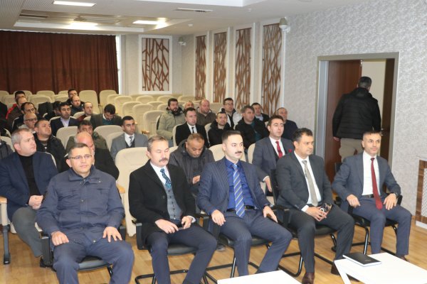 aa-20231219-33221441-33221439-havzada-ilce-afet-yonetim-merkezinde-gorevli-personele-egitim-verildi.jpg