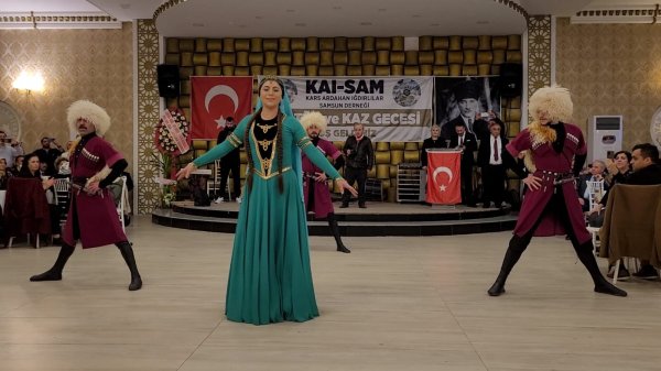aa-20240205-33617785-33617783-kars-ardahan-igdirlilar-samsun-derneginden-kultur-ve-kaz-gecesi-etkinligi.jpg